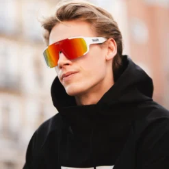 Bolt White / Red 37 Bolt White / Red -The Indian Face Ventas UL P05 01 02 1