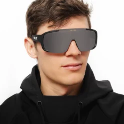 Bolt Black / Grey 31 Bolt Black / Grey -The Indian Face Ventas UL P05 08 10