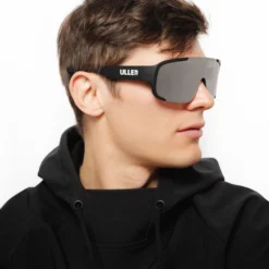 Bolt Black / Grey 32 Bolt Black / Grey -The Indian Face Ventas UL P05 08 11