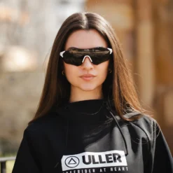 Impulse White / Black -The Indian Face Ventas UL P06 01 11