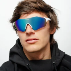 Impulse White / Blue 31 Impulse White / Blue -The Indian Face Ventas UL P06 04 08 1