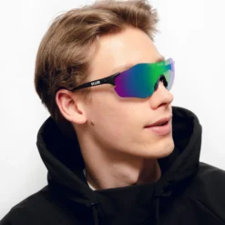 Impulse Black / Green -The Indian Face Ventas UL P06 12 07 1