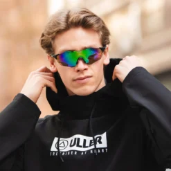 Impulse Black / Green -The Indian Face Ventas UL P06 12 09 1