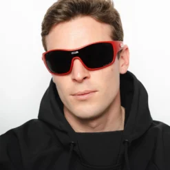 Volcano Red / Black 40 Volcano Red / Black -The Indian Face Ventas UL P07 11 07 1