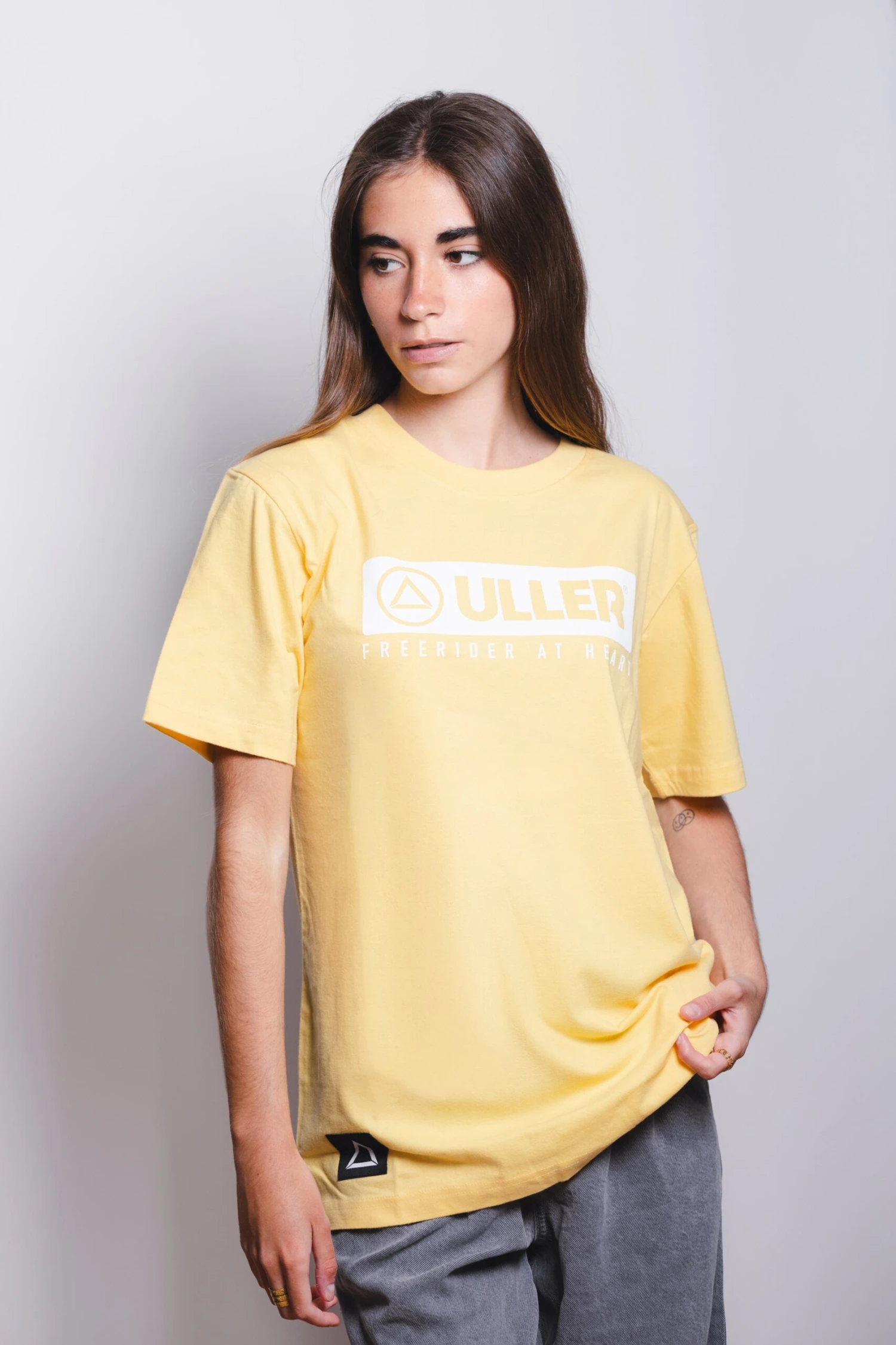 Classic Yellow 11 Classic Yellow - Imagen 9