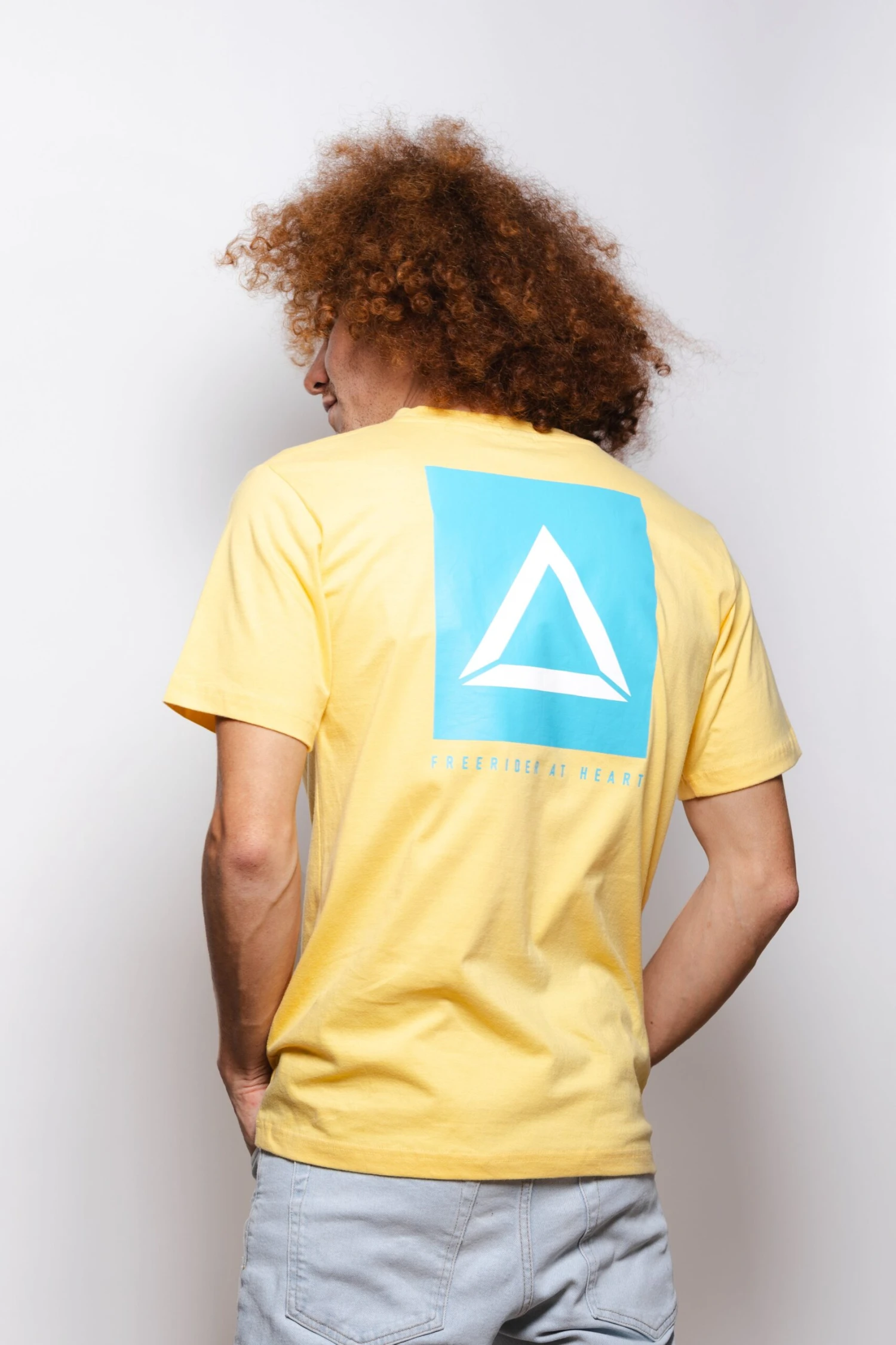 Iconic Yellow 13 Iconic Yellow - Imagen 11