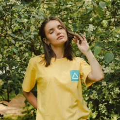 Iconic Yellow 15 Iconic Yellow -The Indian Face Ventas UL R01 23M04C03 2 scaled