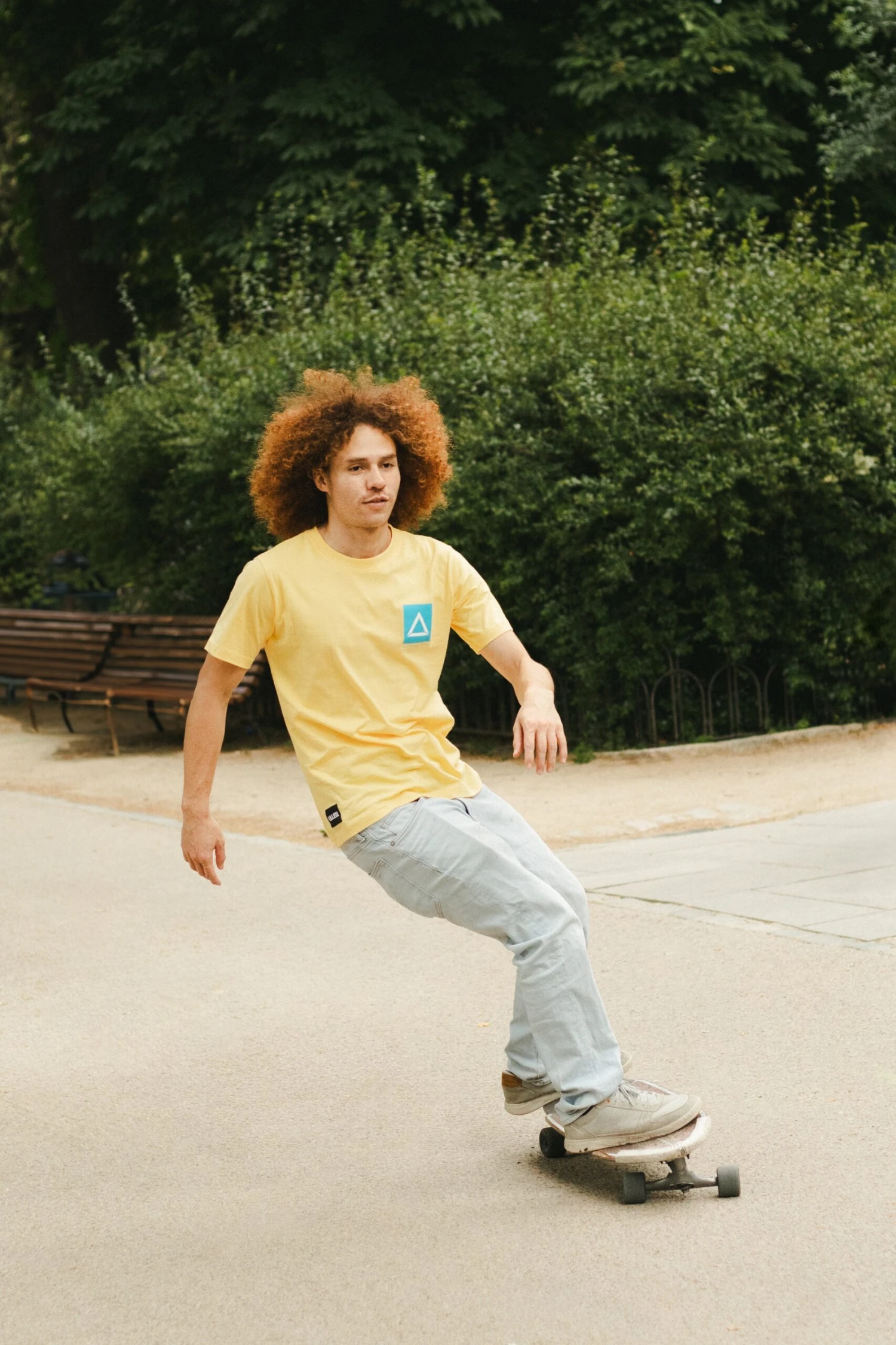 Iconic Yellow 4 Iconic Yellow - Imagen 2