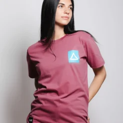 Iconic Red -The Indian Face Ventas UL R01 23M04C05 5 scaled