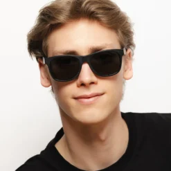 Mountain Black / Black 21 Mountain Black / Black -The Indian Face Ventas UL S06 01 06