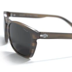 North Sea Brown Tortoise / Black 24 North Sea Brown Tortoise / Black -The Indian Face Ventas UL S11 02 04