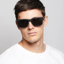 Backside Black / Green -The Indian Face Ventas UL S12 02 06