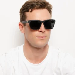 Ushuaia Black / Black -The Indian Face Ventas UL S14 01 08