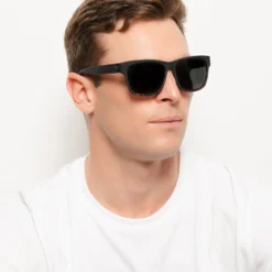 Ushuaia Black Tortoise / Black 21 Ushuaia Black Tortoise / Black -The Indian Face Ventas UL S14 02 08