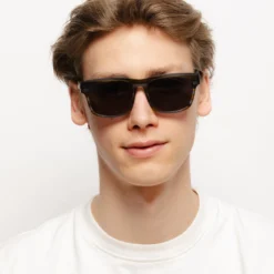 Ushuaia Brown Striped / Black -The Indian Face Ventas UL S14 03 04