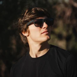 Artic Black / Black -The Indian Face Ventas UL S16 01 03