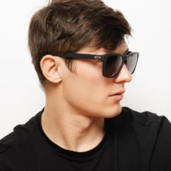 Jib Black / Black 19 Jib Black / Black -The Indian Face Ventas UL S18 01 05