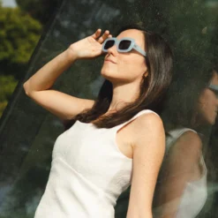 Pearl Blue / Black 17 Pearl Blue / Black -The Indian Face Ventas UL S27 02 01