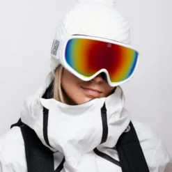 Parabolic White / Red -The Indian Face Ventas UL V02 24M03C05 08 80c978c5 ce07 4c6c af00 40eaaec6df98 scaled