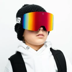 Snowflake Black / Red 17 Snowflake Black / Red -The Indian Face Ventas UL V02 24M04C01 12 scaled