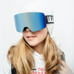 Snowflake Black / Blue 18 Snowflake Black / Blue -The Indian Face Ventas UL V02 24M04C04 10 77ba9368 dc07 47df 92f6 433b2566ac5d scaled